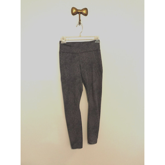 Patagonia Women's Centered Stretch Leggings - Size Extra Small - Picture 1 of 11